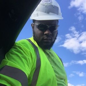 Meet your Posher, Lamont